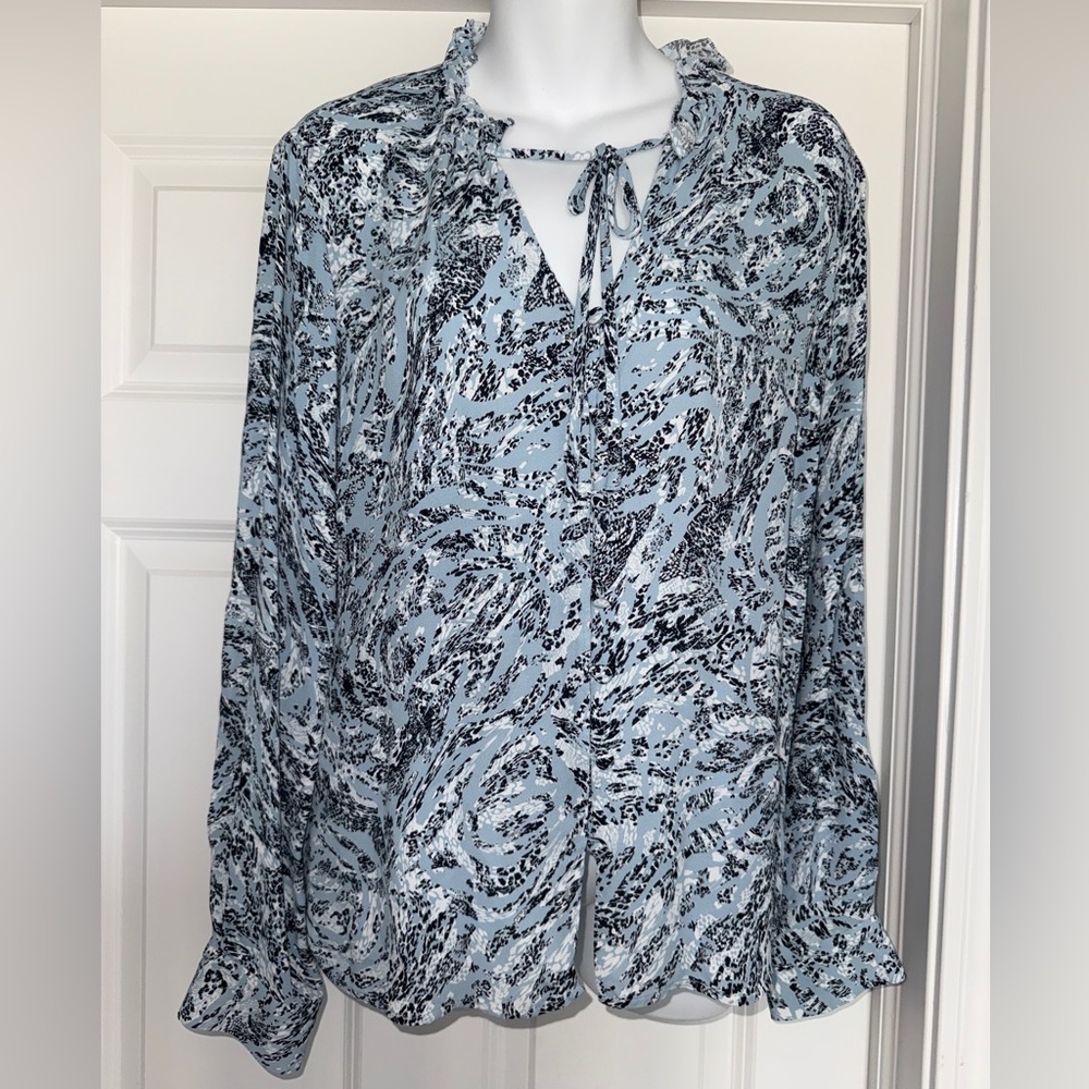 Like New Donna Karan NY Ruffled V-Neck Collar Neck Button Down Blouse, Medium